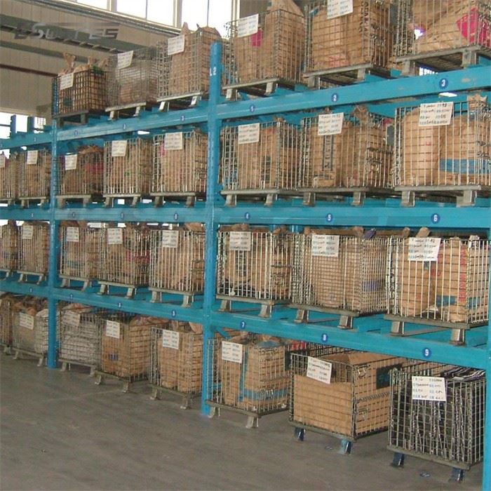 Wire Mesh Crate